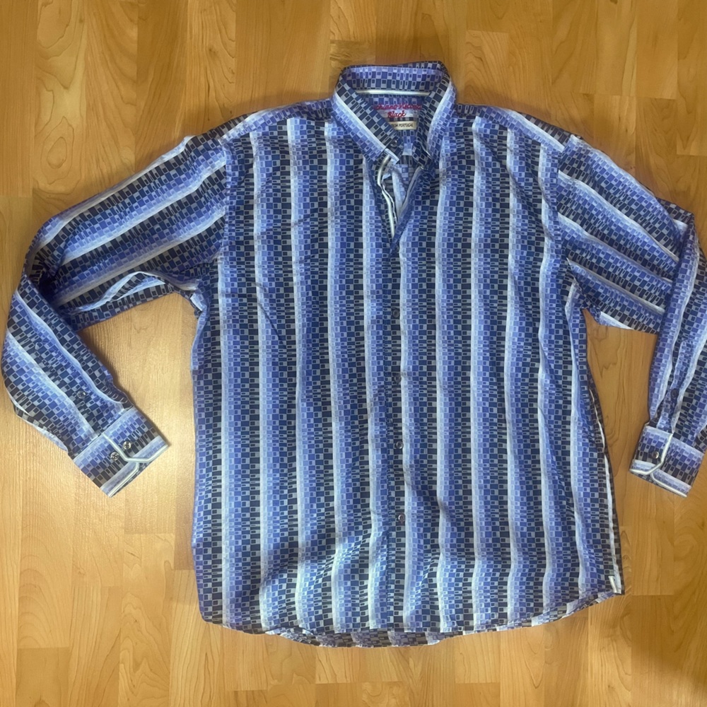 Luchiano Visconti Blue / White long sleeve button up geometric pattern - XL